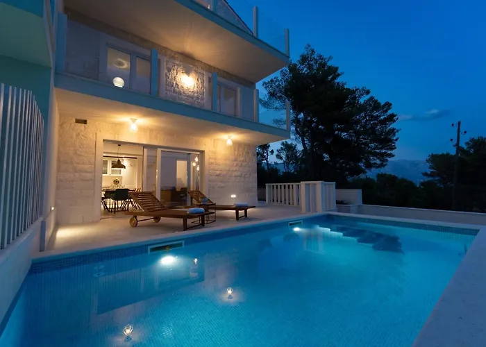 Bruna Villa